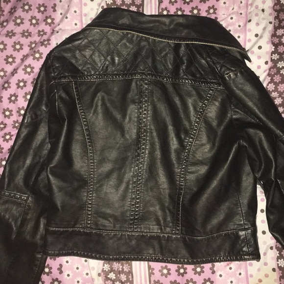 Leather jacket - Picture 6 of 6